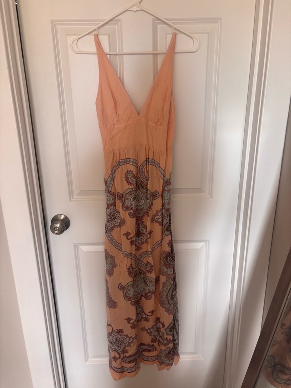 Peach Paisley Maxi Dress - Sleeveless V-Neck